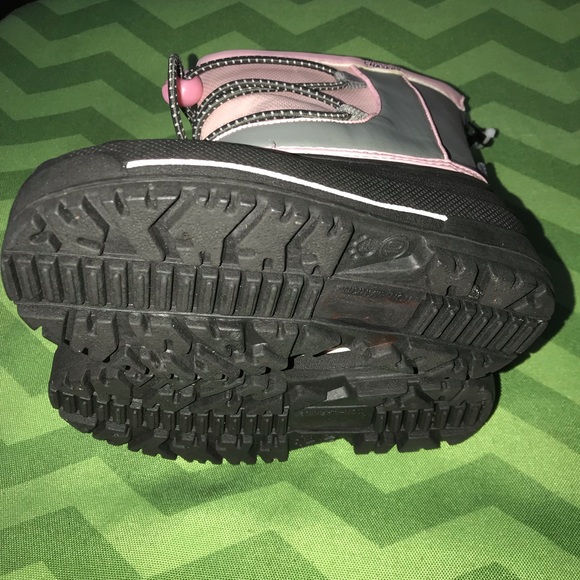 Buster Brown Chill Chasers Snow Boots - Picture 5 of 8